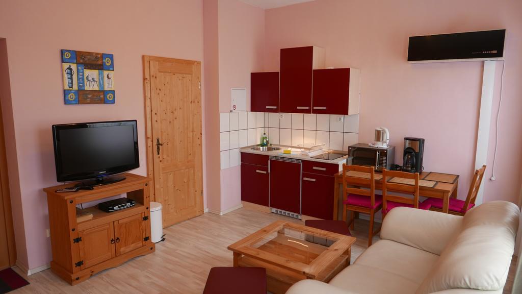 פלאואן Reusa Apartments חדר תמונה